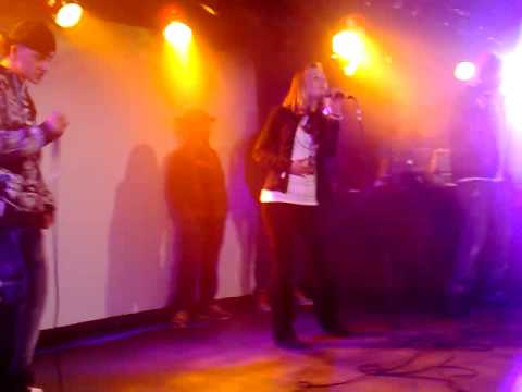 Dsf ft Sophie @ Burgerweeshuis