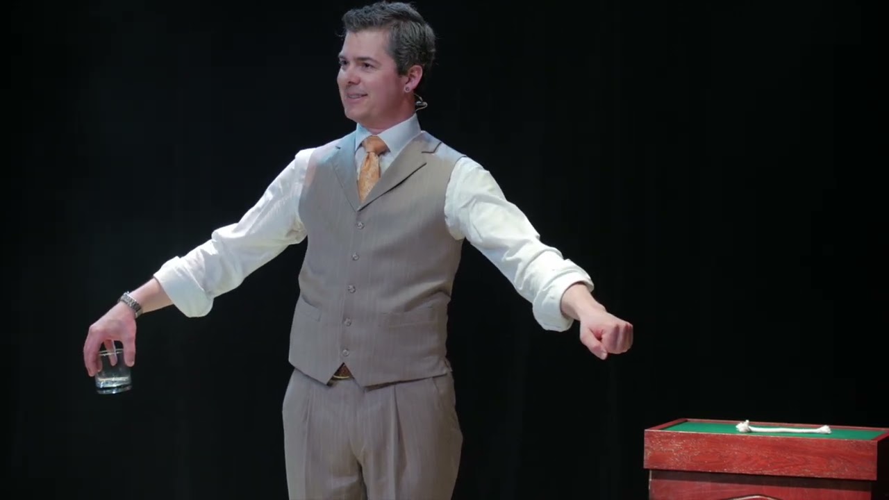 Promotional video thumbnail 2 for Malcolm Russell – magician