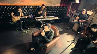 Andre Valadao - Teu Amor não Falha - Your Love Never Fails (Clipe Oficial)