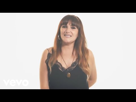 Rozalén con Estopa - Vivir (Lyric Video)