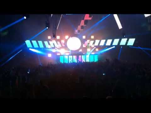 Nari & Milani – Atom