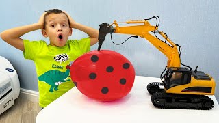 Download lagu Sofia and best funny stories about Toy Tractor Excavator mp3 Download lagu Sofia and best funny stories about Toy Tractor Excavator mp3