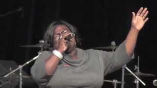 Panda Ross Sings Potter's Hand