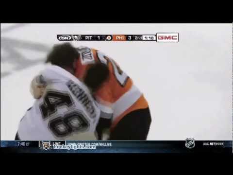 Tyler Kennedy vs Harry Zolnierczyk Dec 8, 2011