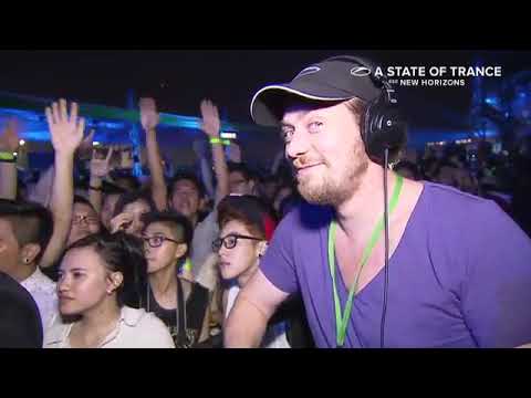 U_Gareth Emery ft. Bo Bruce (Andrew Rayel Mashup) Live @Jakarta #ASOT650_ID