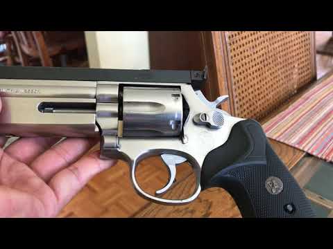 Smith and Wesson 686-1 cylinder hard to open,