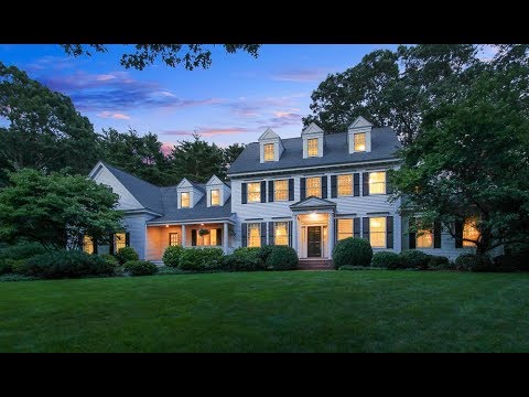 45 Autumn Lane Hamilton MA
