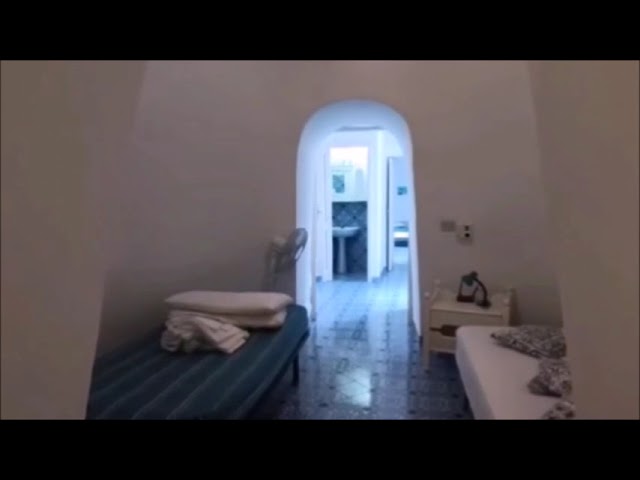 COD. 2374 VENDESI CASA SINGOLA CON GIARDINO PRIVATO A PANAREA