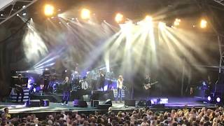 Paul Heaton &amp; Jacqui Abbot - Bow Down (Manchester, 7/7/18)