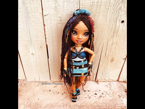 Rainbow High Vanessa Tempo's Fashions 👖