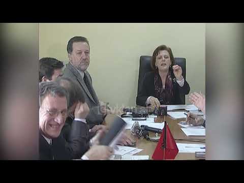 Valetina Leskaj akuzon opozitën për vonesat në ligjin e medias - (11 Prill 2006)