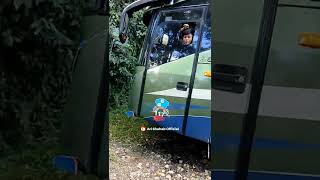 Download lagu SKILL DRIVER DI TIKUNGAN KELOK PATAH KUBURAN DUO, TIKUNGAN EKSTRIM PASAMAN mp3