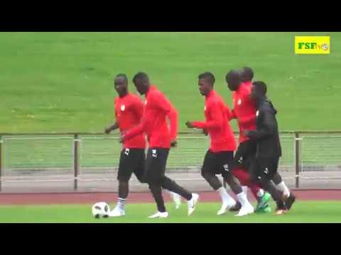 Vidéo: Première séance d’entraînement des Lions du Sénégal à Vittel Vidéo: Première séance d’entraînement des Lions du Sénégal à Vittel