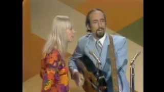 Video thumbnail of "Peter,Paul & Mary  I Dig Rock & Roll Music (1968)"