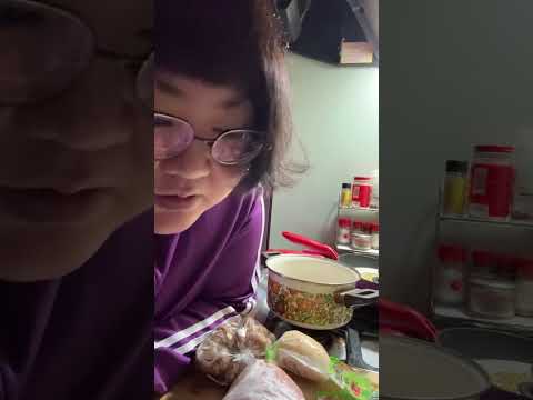 お料理配信　cooking グリーンカレー　curry サラダ　salad