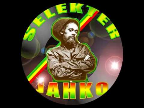 illbilly hitec ft longfingah ft kinetikal- chas