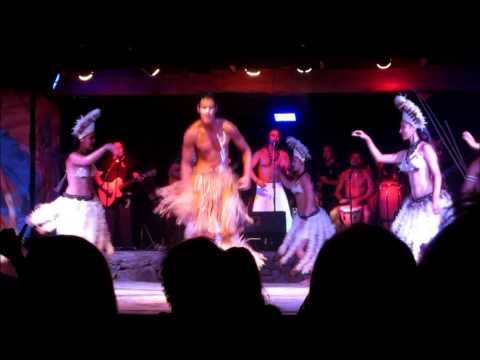 Easter Island dancing at Maori Tupuna
