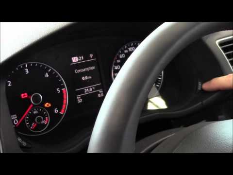 Tech Tip: How to Adjust the Clock in your Volkswagen with Robert Vagacs