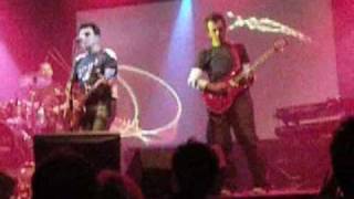 Edoardo Bennato - LA  TORRE DI BABELE.