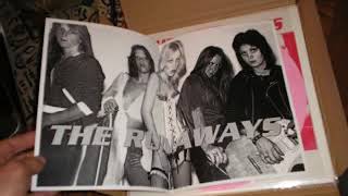 The Runaways - I Wanna Be Where The Boys Are Live in Japan June 6, 1977 Mr. Peach Tape.