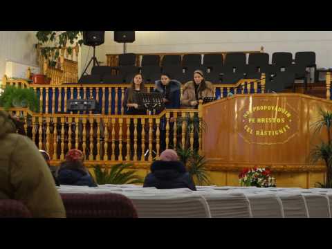 Surorile Vorosan si Victoria Deaconita - Într-o noapte ca asta Isus (colinda)