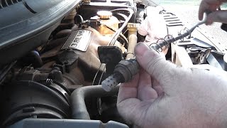 O2 Oxygen Sensor Replace on 2001 Town and Country