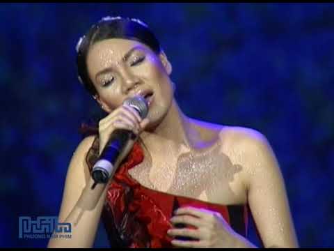 Thể hiện bởi Hồ Quỳnh Hương