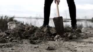 Down and Outlaws - Lay Me Down