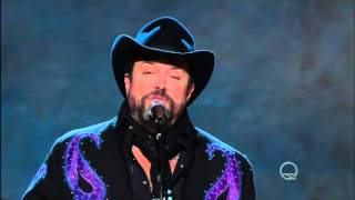 Raul Malo sings &quot;Crazy&quot; live in Washington D. C. November 19, 2015