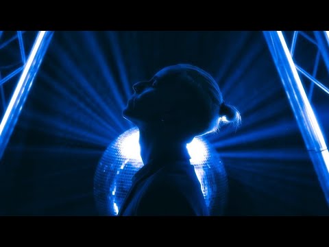 Dary Alva - Cabaret (Video Oficial)