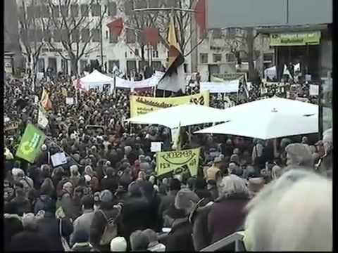 19 02 2011 Großkundgebung der Grünen im Stuttgarter Schloßpl 1