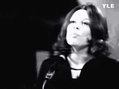 Annikki Tähti Muistatko Monrepos'n (1972)