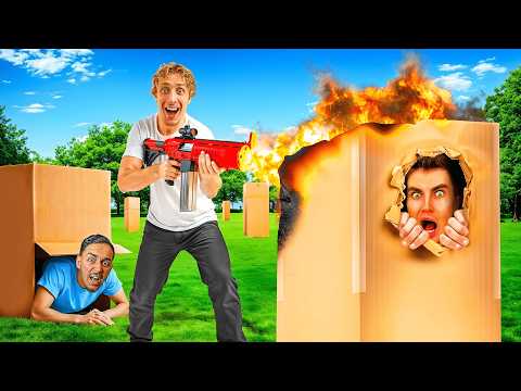 Cache Cache EXTRÊME Dans Des CARTONS !