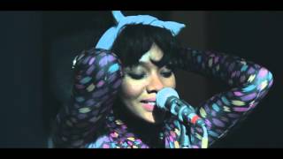 Classic Sessions Featuring Ash