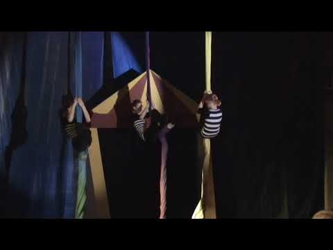 Circus in the Rain 22 04 2007