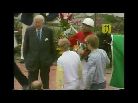 39-oddsaren Einarsin (Expo Hanover) & Tapio Perttunen vinner Fyraåringseliten på Solvalla 1984.