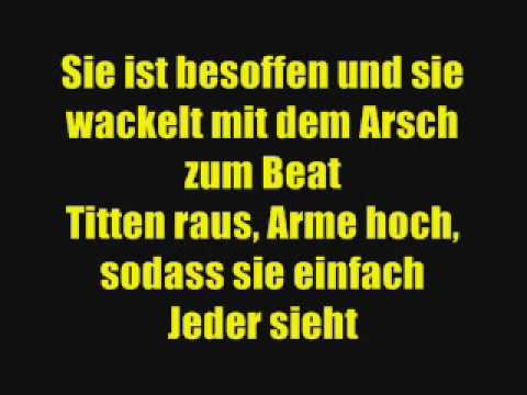 !!! AKUSTiKRAUSCH - DiSKOSCHLAMPE !!! (LYRiCS)