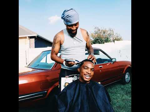 Royal Musiq - Hamba Kanje ( Feat. LeeMcKrazy)