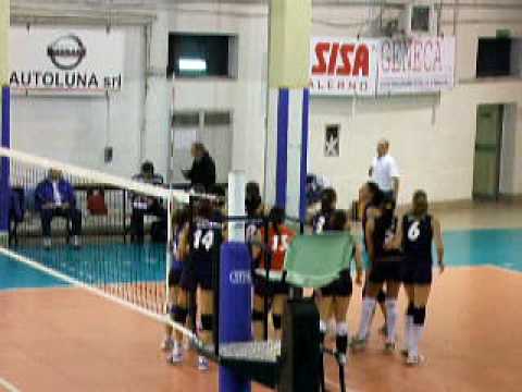 Autoluna Nissan Salerno - Primadonna Collection Trani  2 - 3.AVI