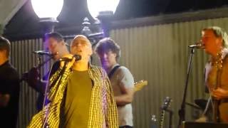 Graham Parker with The Belfast Cowboys Brit's Pub 7-17-2016 "Tupelo Honey"