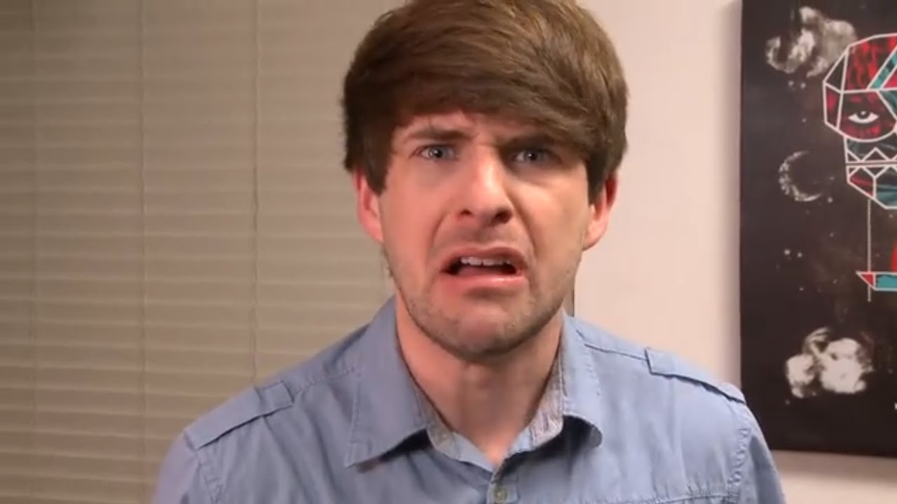 46 Minutes & 55 Seconds of old smosh videos to bear witness