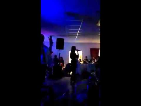 Uno Momento Paris - Otkaci(org. Mira Skoric)