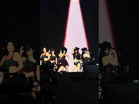 Blackpink deadline concert Jump fancam #blackpink