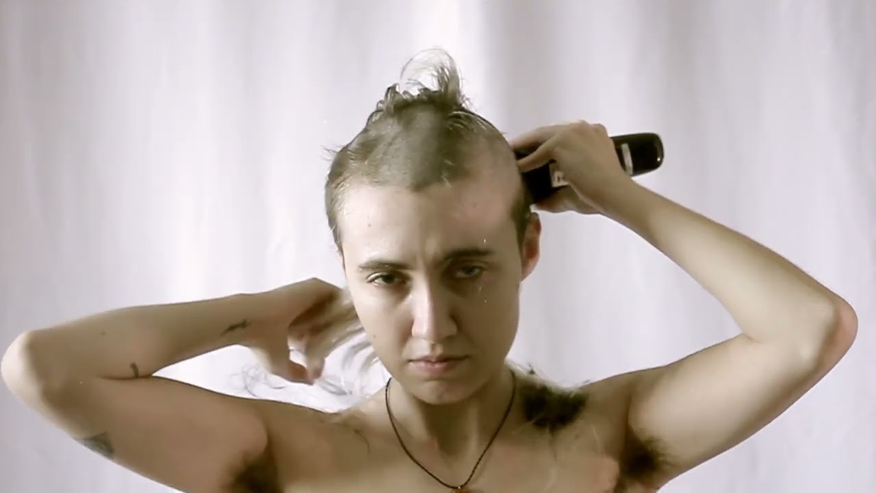 Miolos - Cella Azevedo feat Bruna Alimonda (Clipe Oficial)