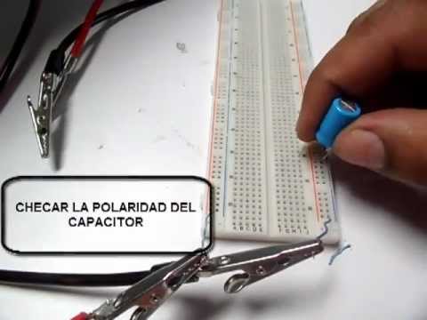 circuitos capacitivos en serie y paralelo para cd