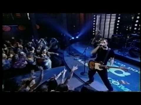 Stroke 9 performs Little Black Backpack live (2000)
