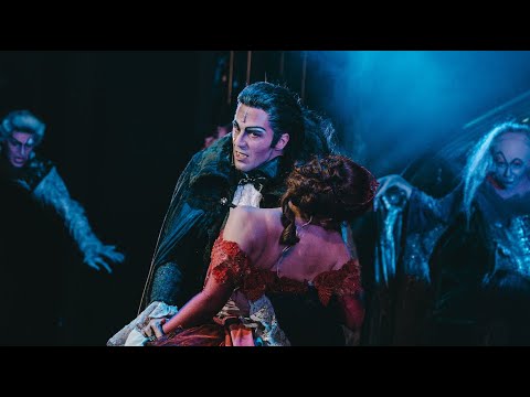 Unstillbare Gier - Filippo Strocchi - Tanz der Vampire (Eng sub)