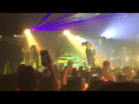 Ozuna - La 69 (en vivo) en Mamajuana Cafe Bar