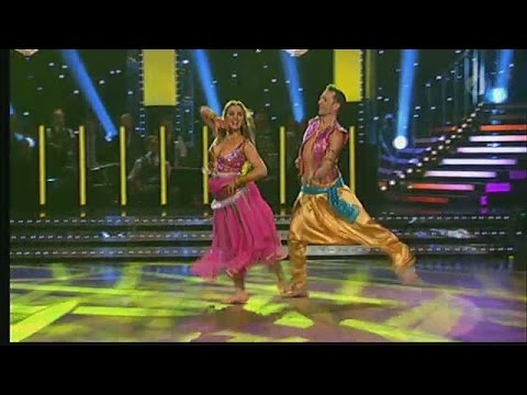 Claudia Galli och Tobias Wallin - bollywood - Let’s Dance (TV4)