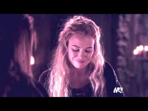 Reign 2x15 Opening Credits